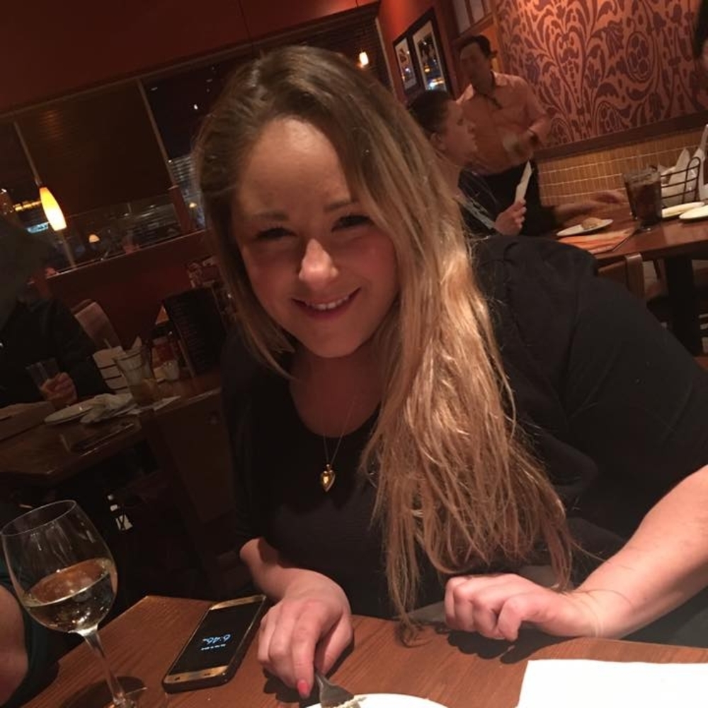 Meet your Posher, Christina